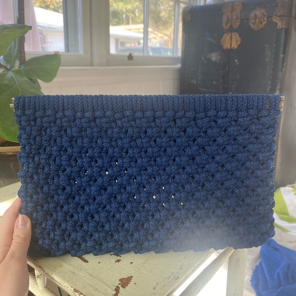 Vintage navy clutch